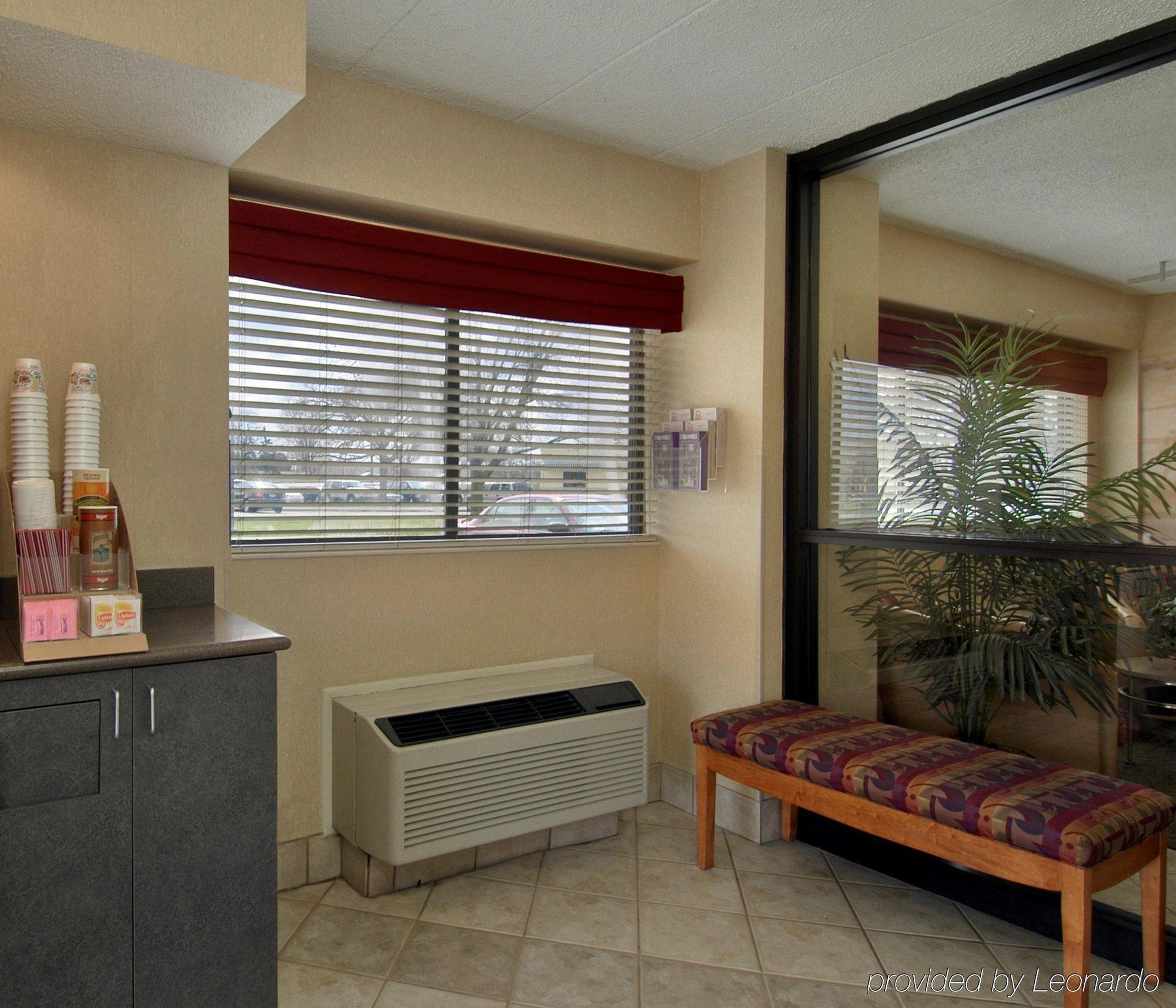Red Roof Inn Columbus West - Hilliard New Rome Екстериор снимка